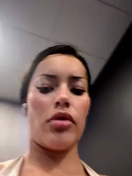 Risky_Workouts Webcamshow