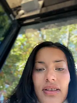 Czat XXX na żywo – Risky_Workouts
