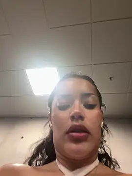 Chat XXX ao vivo de Risky_Workouts