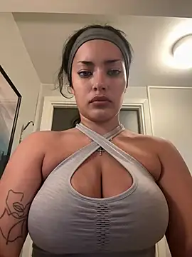Risky_Workouts Webcamshow