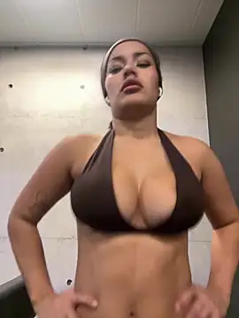 Risky_Workouts' Webcam Show