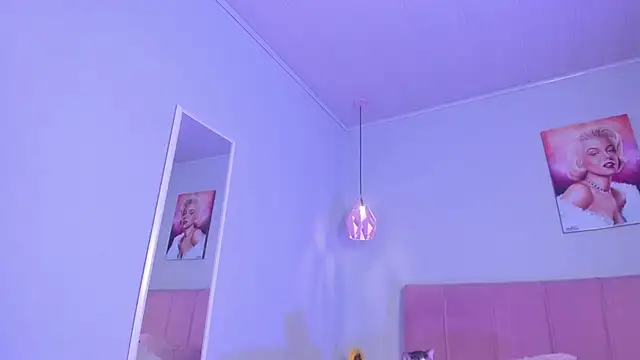 ela_petit Live Chatraum