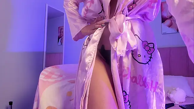 ela_petit – Live XXX-chat
