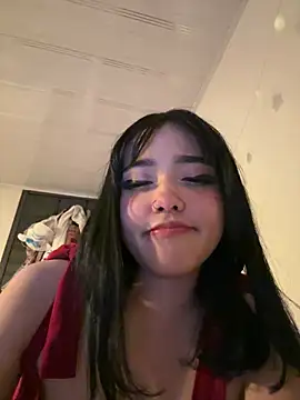 ela_petit Chat XXX in diretta