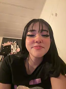 ela_petit 现场XXX聊天