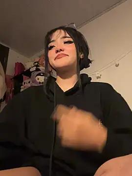 צ'אט XXX בשידור חי של ela_petit