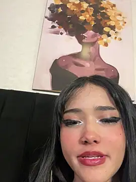 ela_petit Live XXX-Chat