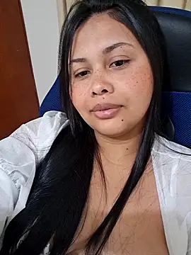 Alessandraa- Live XXX-Chat