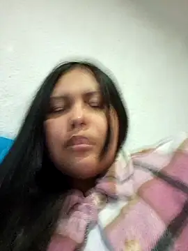 Alessandraa- Live XXX-Chat