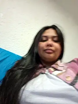 Alessandraa- Live XXX-Chat