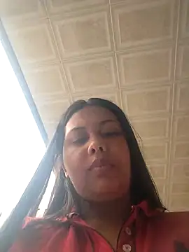 Alessandraa- Chat XXX in diretta