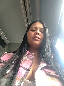 Chat XXX en directo de Alessandraa-