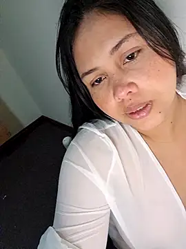 Alessandraa-'s Live XXX Chat