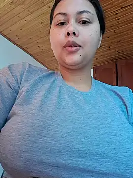 Alessandraa- Live XXX-Chat