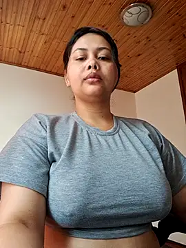 Chat XXX en directo de Alessandraa-
