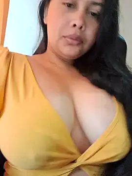 Alessandraa- Adlı Modelin Canlı XXX Sohbeti