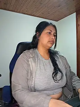 Alessandraa- Chat XXX in diretta