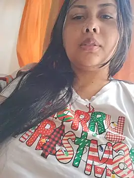 Alessandraa- Chat XXX in diretta