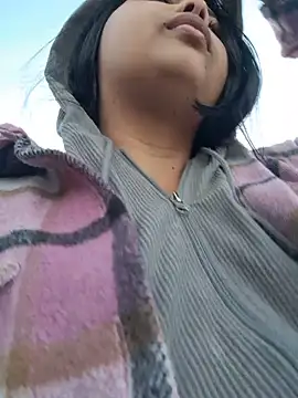 Alessandraa- Live XXX-Chat