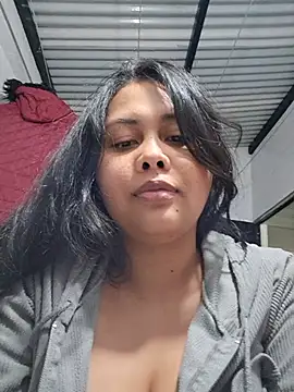 Alessandraa-'s Webcam Show