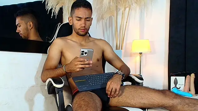 MaicolParker_ Adlı Modelin Web Kamerası Şovu