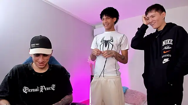 Webkamerová show Handsomeboyss19