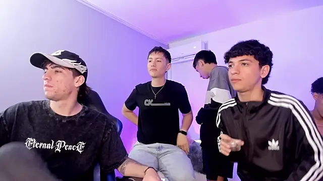 Handsomeboyss19 Webcam-Show