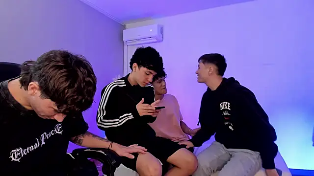 Handsomeboyss19 在線直播表演