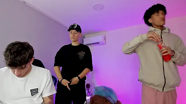Handsomeboyss19 在線直播表演