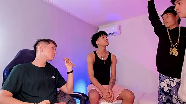 Pokazy przed kamerką – Handsomeboyss19