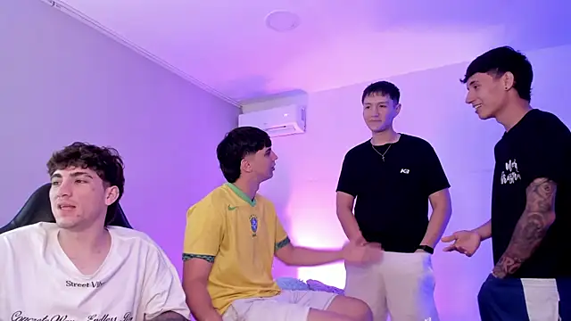 Handsomeboyss19 Шоу с уебкамера