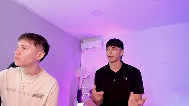 Handsomeboyss19n Webbikameraesitys