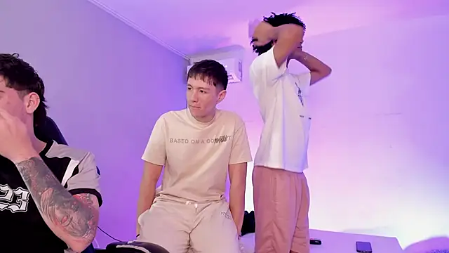 Handsomeboyss19 Show Webcam