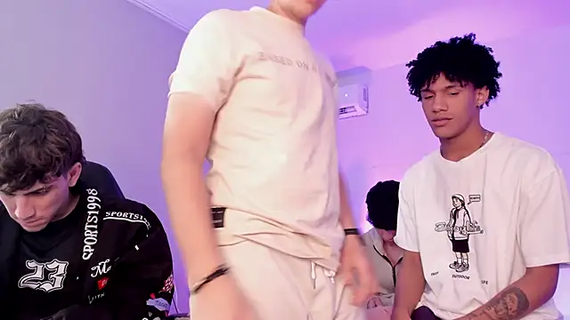Handsomeboyss19n Webbikameraesitys