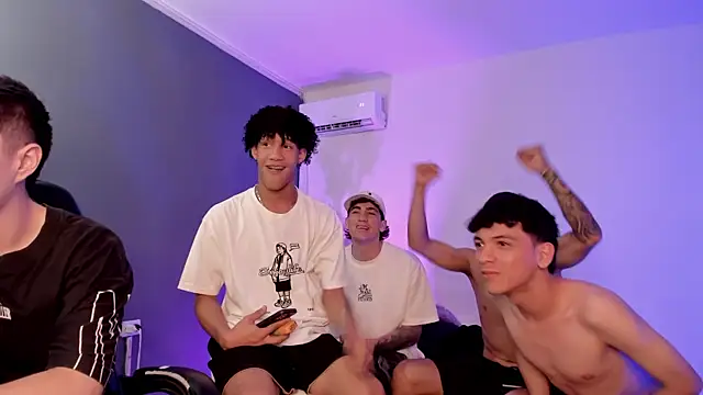 Handsomeboyss19n Webbikameraesitys