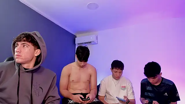 Handsomeboyss19 Pertunjukan Webcam