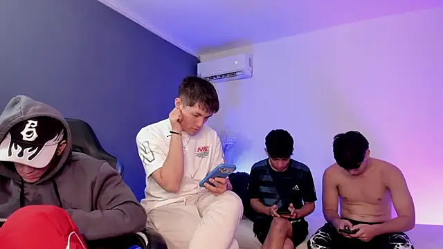 عرض كام Handsomeboyss19