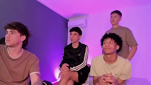 Handsomeboyss19 – Kamerová šou