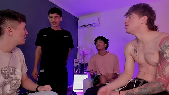 Handsomeboyss19 网络视讯表演