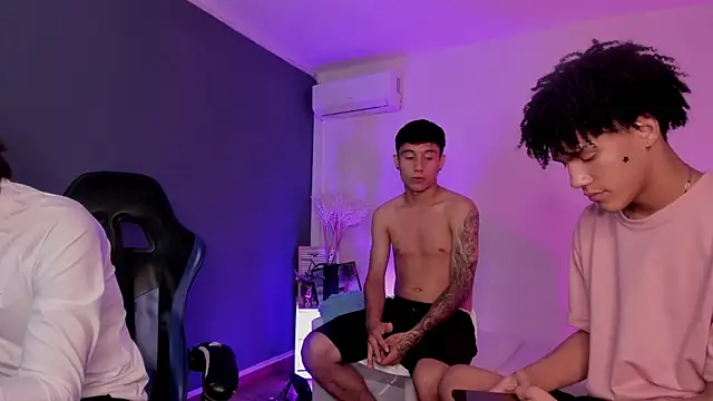 Show de Handsomeboyss19 na webcam
