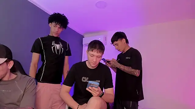 Handsomeboyss19: вебкам-шоу