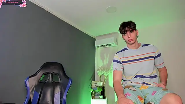 Show de Handsomeboyss19 na webcam