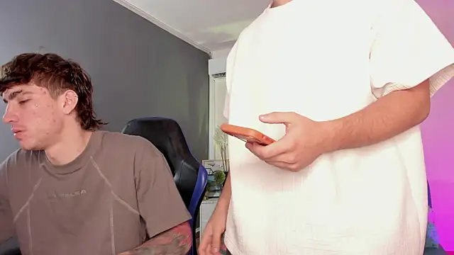Handsomeboyss19 webcam show