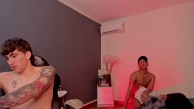 Handsomeboyss19 Webcamshow