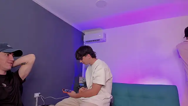 Handsomeboyss19 Webcam show