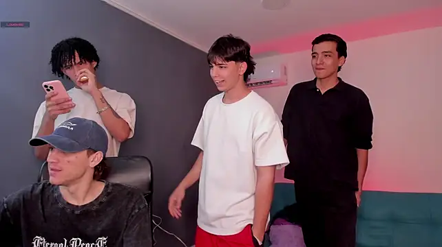 Handsomeboyss19n Webbikameraesitys