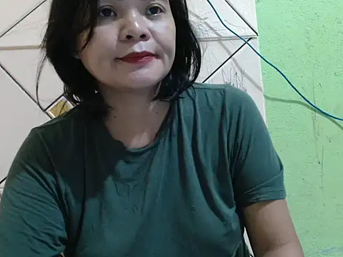 Sweetnastysquirtingcuum's Live XXX Chat