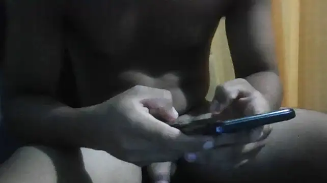Show modela Zoro25_ na web-kameri