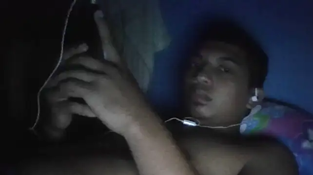 Show modela Zoro25_ na web-kameri