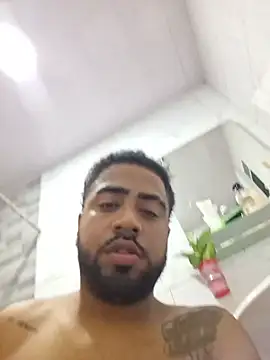 Bryan056_n Webbikameraesitys